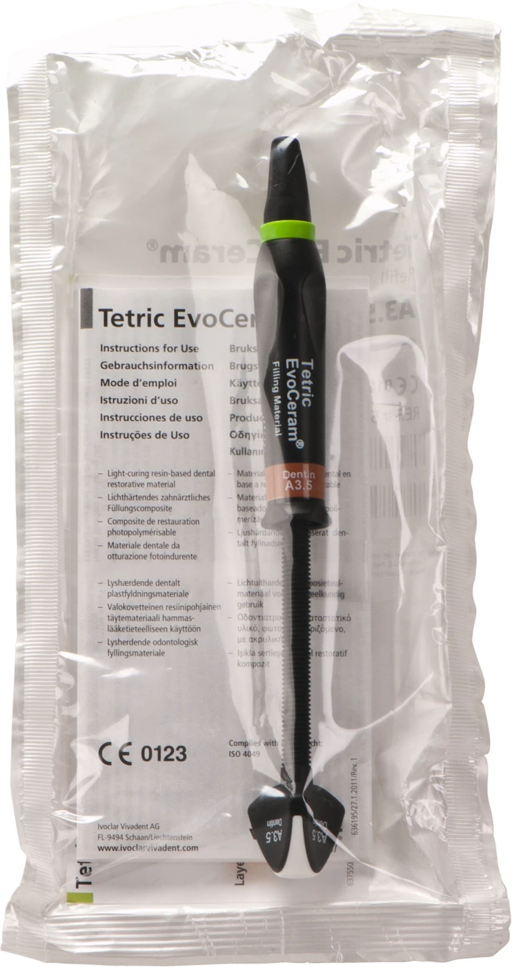 Tetric® EvoCeram Spritze 3 g dentin A3,5