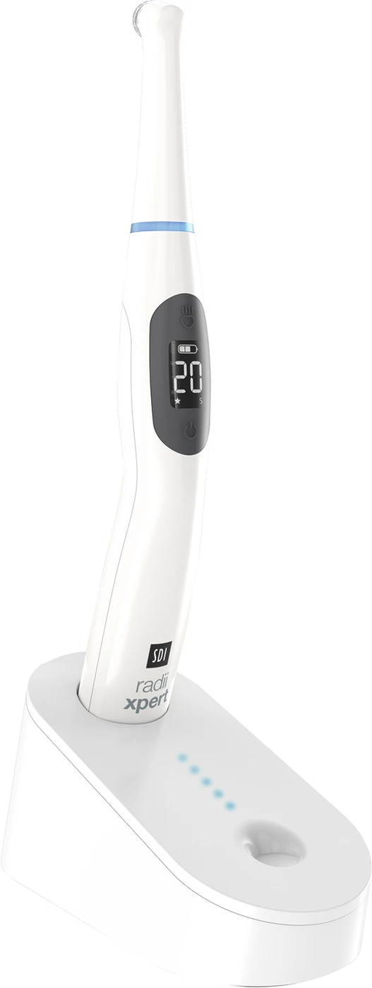 BLEACH INTRO KOSMETIK KIT Kit 1 Pola Rapid 6% 3 Spritzen Kit, 3 Pola Light 6% HP, 1 Radii Xpert LED, Zubehör