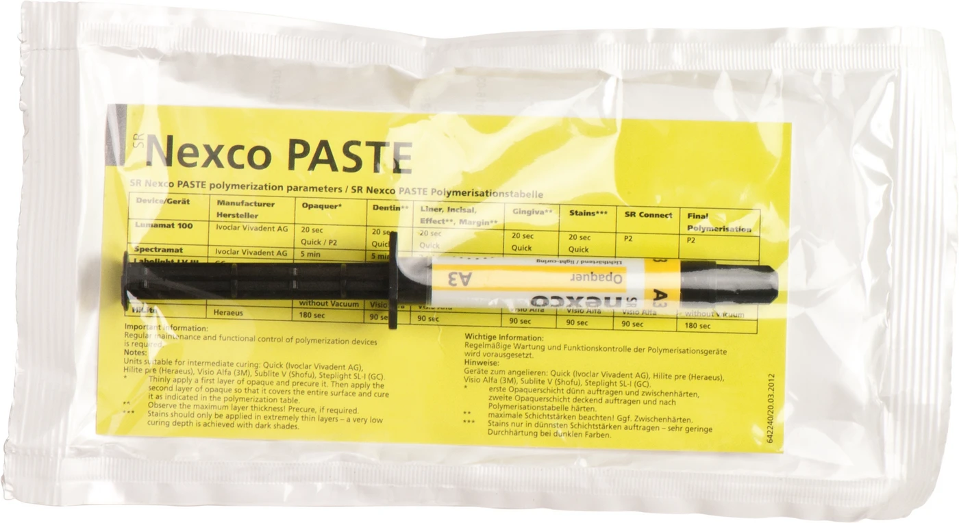 SR Nexco® Spritze 2 ml Paste opaquer A3